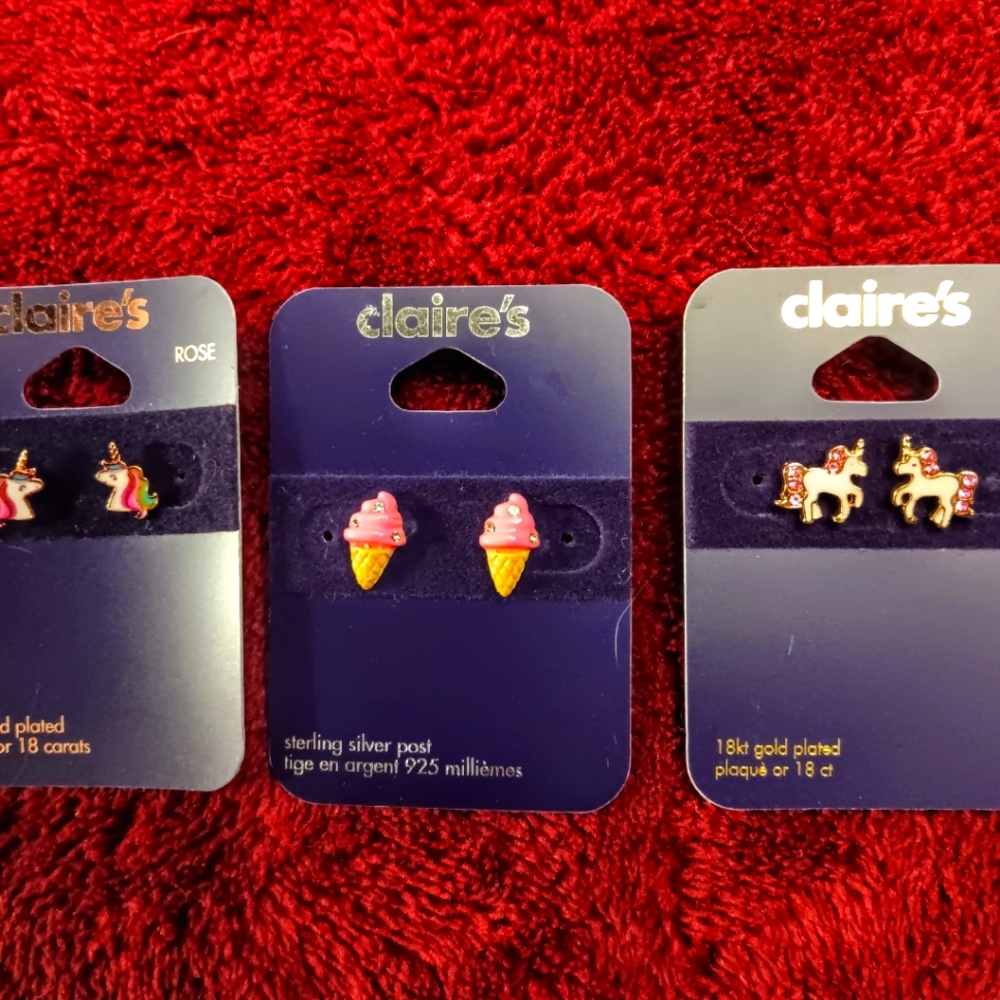 3 Cute set of earrings... New from Claire's